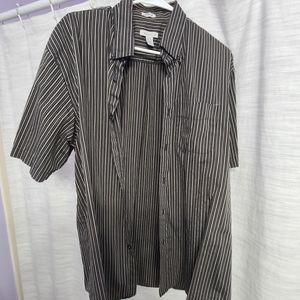 Van Heusen Black and White Striped Short Sleeve Dress Shirt